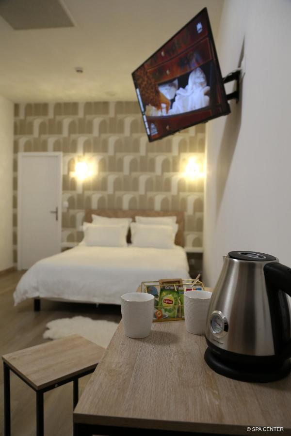 Hotel Center Saint-Quentin Centre Gare Екстериор снимка