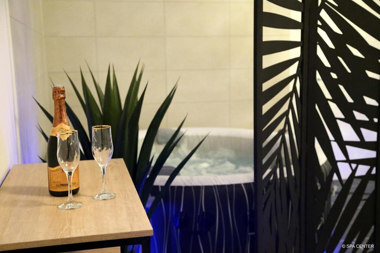 Hotel Center Saint-Quentin Centre Gare Екстериор снимка