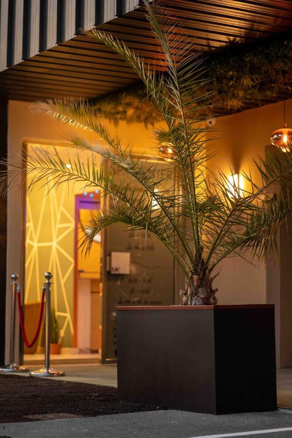 Hotel Center Saint-Quentin Centre Gare Екстериор снимка