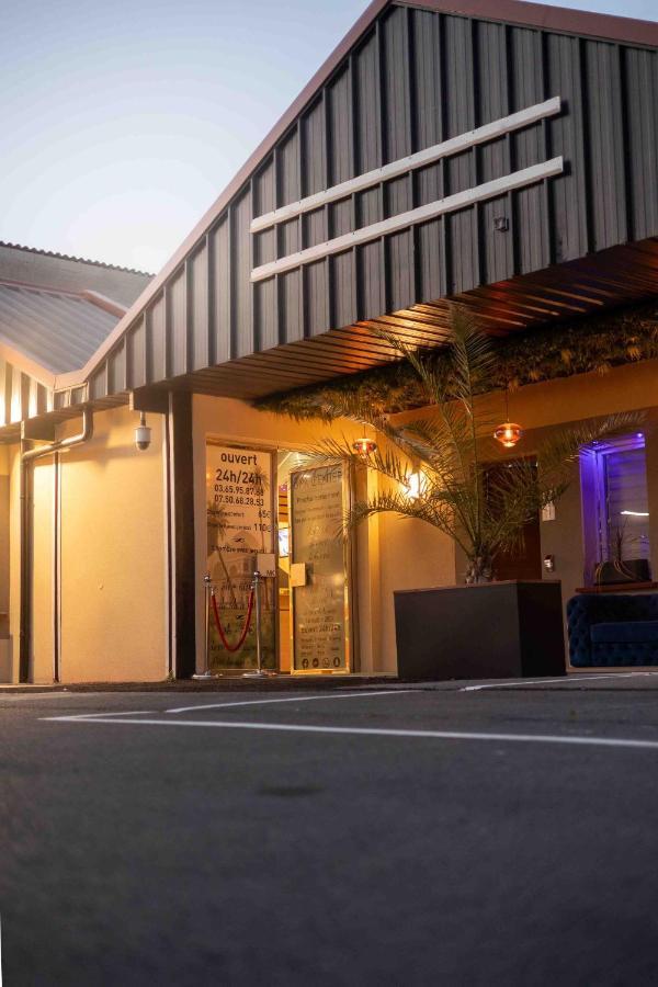 Hotel Center Saint-Quentin Centre Gare Екстериор снимка
